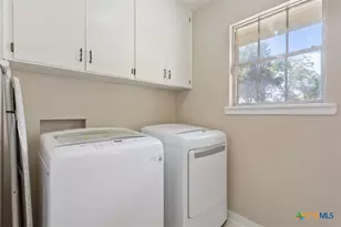 200 E 21st Ave, Belton, TX 76513 - Photo 30