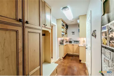10941 Moffat Road, Temple, TX 76502 - Photo 28