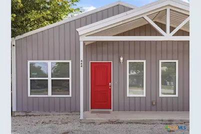 464 Pecan Row, Canyon Lake, TX 78132 - Photo 4