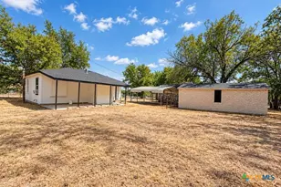 1115 W Main St, Gatesville, TX 76528 - Photo 4