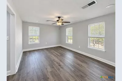 1115 W Main Street, Gatesville, TX 76528 - Photo 8
