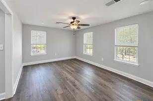 1115 W Main St, Gatesville, TX 76528 - Photo 8