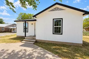 1115 W Main St, Gatesville, TX 76528 - Photo 2