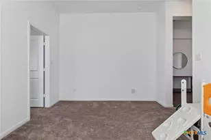 9351 Oxford Shire, San Antonio, TX 78254 - Photo 20