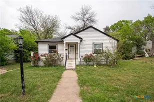 214 E Munroe Ave, Temple, TX 76501 - Photo 1