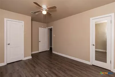 214 E Munroe Avenue, Temple, TX 76501 - Photo 10