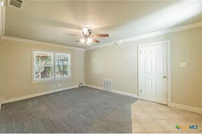 814 E Young Avenue, Temple, TX 76501 - Photo 12