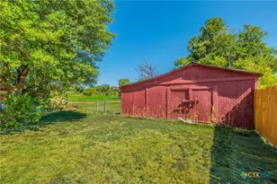 814 E Young Ave, Temple, TX 76501 - Photo 24