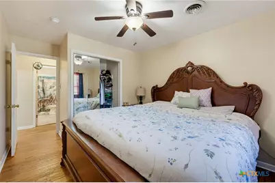 403 W Avenue F, Copperas Cove, TX 76522 - Photo 14