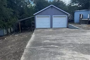 611 Flintstone Dr, Canyon Lake, TX 78133 - Photo 20