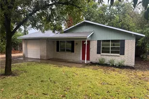 909 W Munroe Ave, Temple, TX 76501 - Photo 1