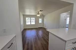 1810 S 49th St, Temple, TX 76504 - Photo 4