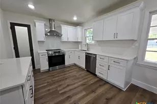 1810 S 49th St, Temple, TX 76504 - Photo 6