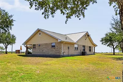 4800 Petter Rainosek Loop, La Grange, TX 78945 - Photo 18