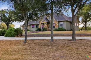 432 Creekwood Dr, Gonzales, TX 78629 - Photo 36