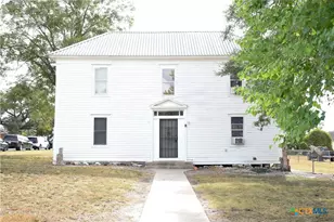 149 N Commercial St, Goliad, TX 77963 - Photo 1
