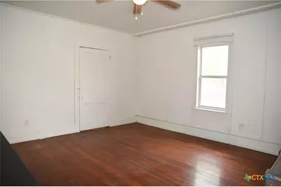 149 N Commercial Street, Goliad, TX 77963 - Photo 26
