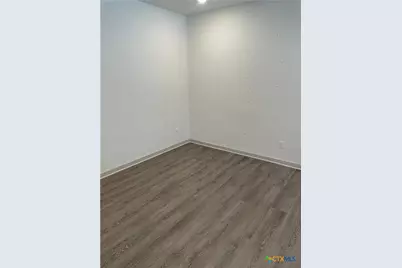 540 Wilshire Road, San Marcos, TX 78666 - Photo 2
