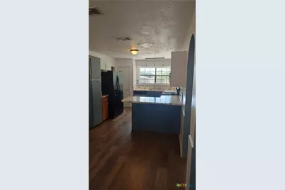 902 Davie Lee Drive, Copperas Cove, TX 76522 - Photo 4