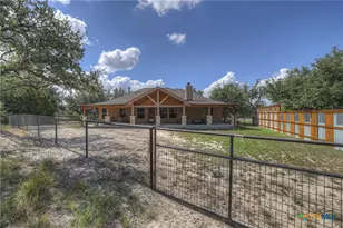 1184 Summit Bluff, Canyon Lake, TX 78133 - Photo 32