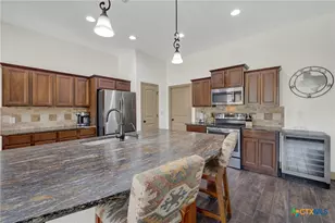 1184 Summit Bluff, Canyon Lake, TX 78133 - Photo 10