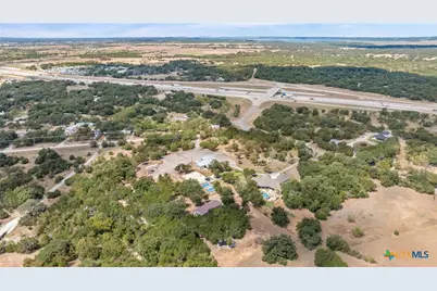 6605 Tollbridge Road, Belton, TX 76513 - Photo 48