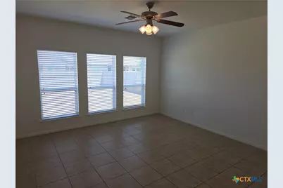 512 Wyndham Hill Parkway, Temple, TX 76502 - Photo 14