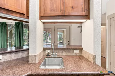 2 Trophy Lane, New Braunfels, TX 78132 - Photo 12