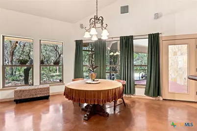 2 Trophy Lane, New Braunfels, TX 78132 - Photo 8