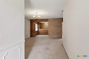4601 Dahlia Ln, Victoria, TX 77904 - Photo 4