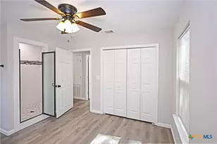 438 Forshage Blvd, Seguin, TX 78155 - Photo 22