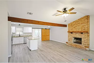 438 Forshage Boulevard, Seguin, TX 78155 - Photo 6