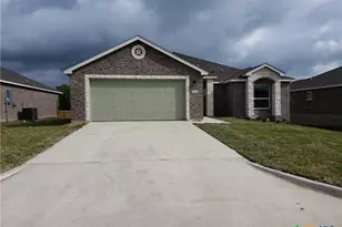 704 Liberty Valley Dr, Belton, TX 76513 - Photo 2