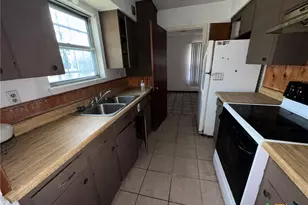 1002 S 27th St, Copperas Cove, TX 76522 - Photo 8
