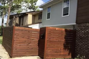 1905 N Ben Wilson St, Victoria, TX 77901 - Photo 2