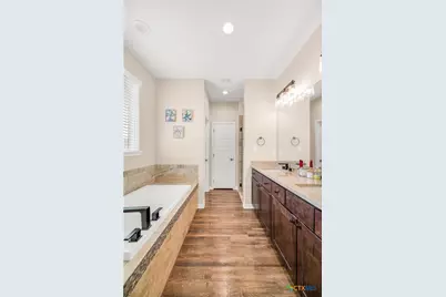 106 Montalcino Court, Victoria, TX 77904 - Photo 24