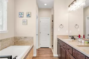 106 Montalcino Ct, Victoria, TX 77904 - Photo 24