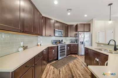 106 Montalcino Court, Victoria, TX 77904 - Photo 14