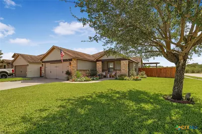 101 Gabbiano Court, Victoria, TX 77904 - Photo 36