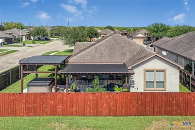 101 Gabbiano Court, Victoria, TX 77904 - Photo 34