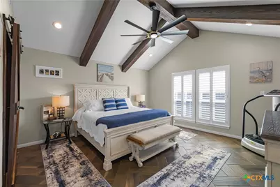 101 Gabbiano Court, Victoria, TX 77904 - Photo 16