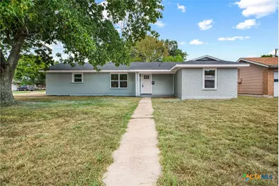 526 Fairmont Street, Port Lavaca, TX 77979 - Photo 2