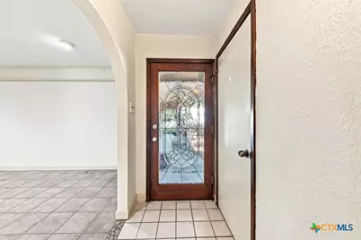 605 Ridgecrest, New Braunfels, TX 78130 - Photo 8