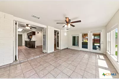 605 Ridgecrest, New Braunfels, TX 78130 - Photo 30