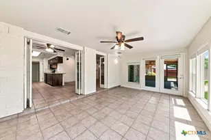 605 Ridgecrest, New Braunfels, TX 78130 - Photo 30