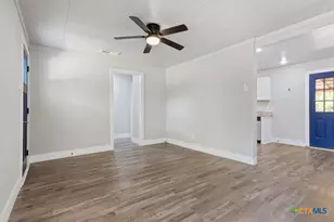 204 E Fowler Ave, Killeen, TX 76541 - Photo 10