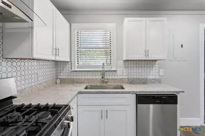 204 E Fowler Avenue, Killeen, TX 76541 - Photo 16