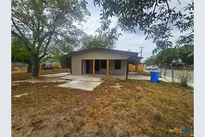 753 San Antonio Ave, Seguin, TX 78155 - Photo 12