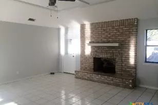 113 E Blanca Dr, Copperas Cove, TX 76522 - Photo 2