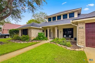 508 Cherrystone Cir, Victoria, TX 77904 - Photo 42